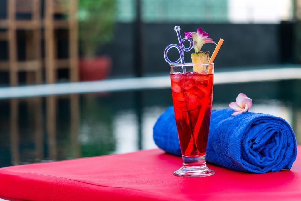 Diamond Palace Resort & Sky Bar Phnom Penh Eksteriør bilde