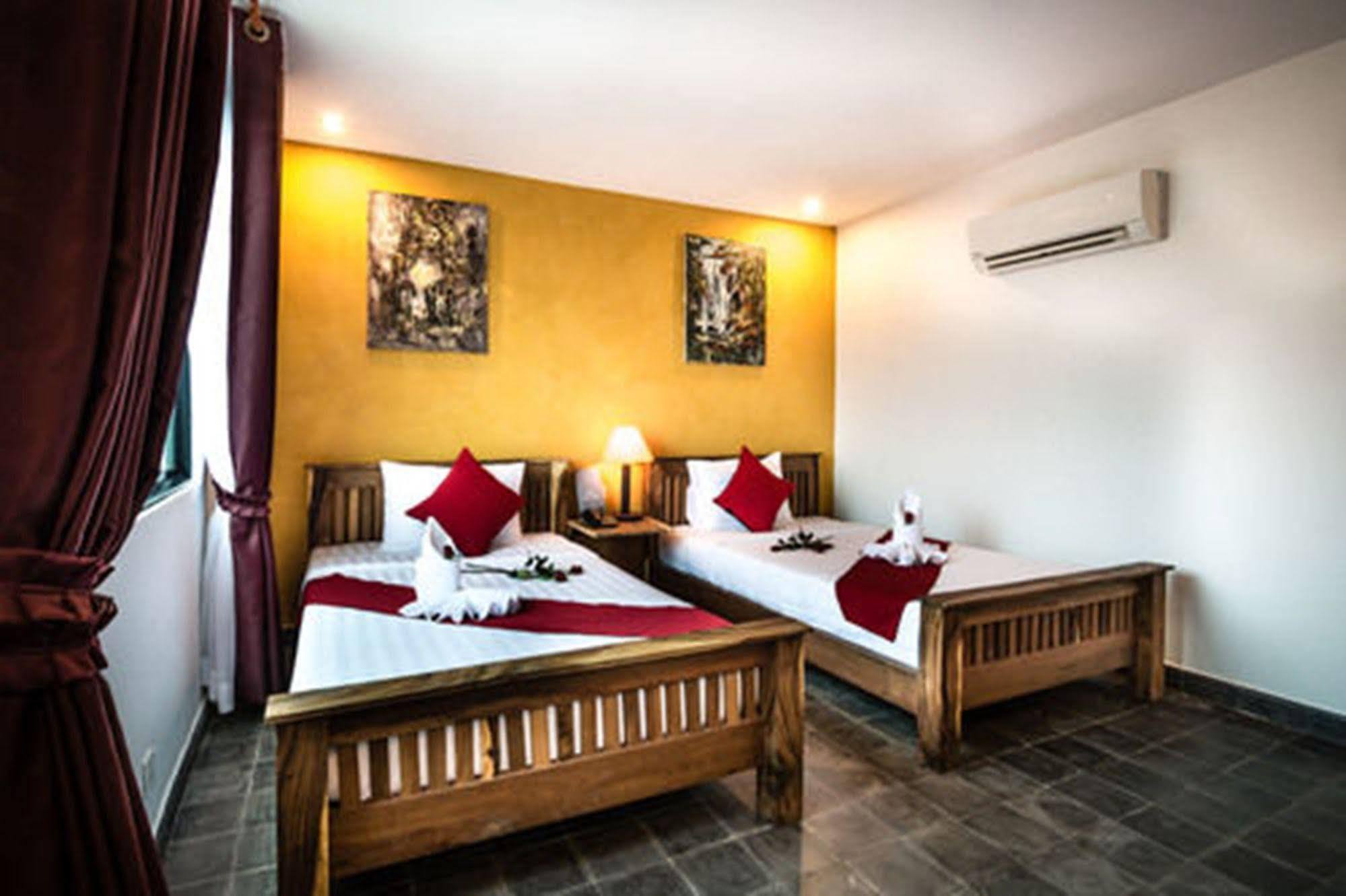 Diamond Palace Resort & Sky Bar Phnom Penh Eksteriør bilde