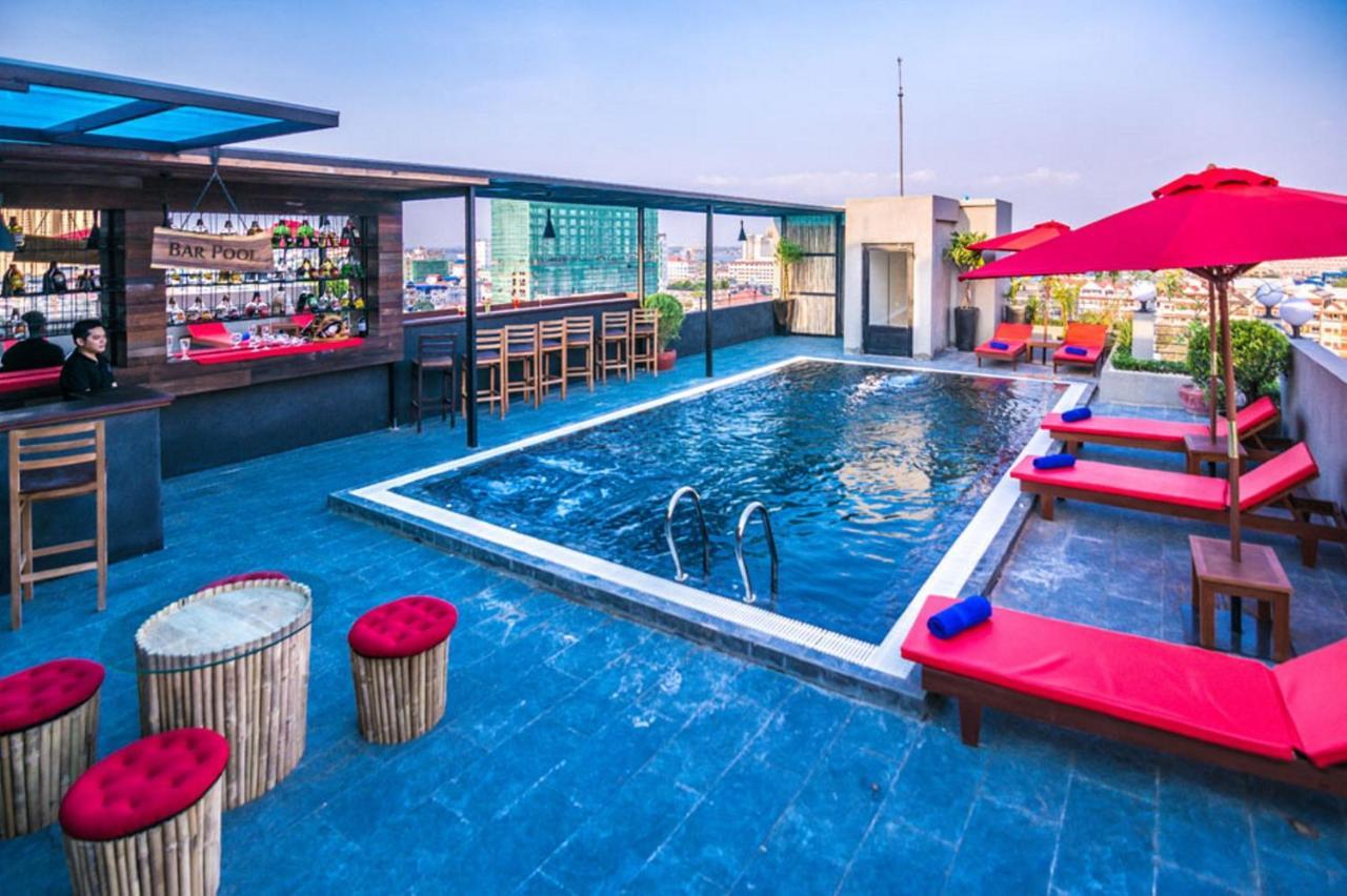 Diamond Palace Resort & Sky Bar Phnom Penh Eksteriør bilde